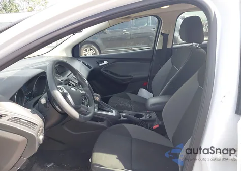 2014 Ford Focus Se z USA, uszkodzony, nr VIN 1FADP3F22EL446539